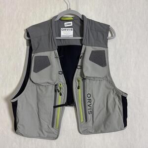 Orvis Ultralight Men's Large Gray Nylon Fly Fishing Utility Pocket Buckle Vest